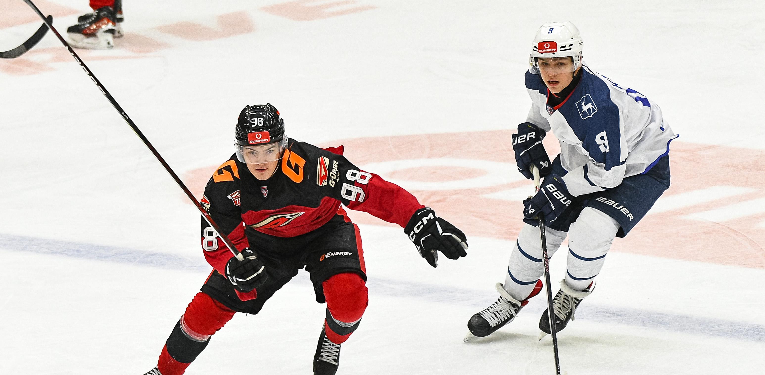 Уступаем во втором матче с «Омскими Ястребами»